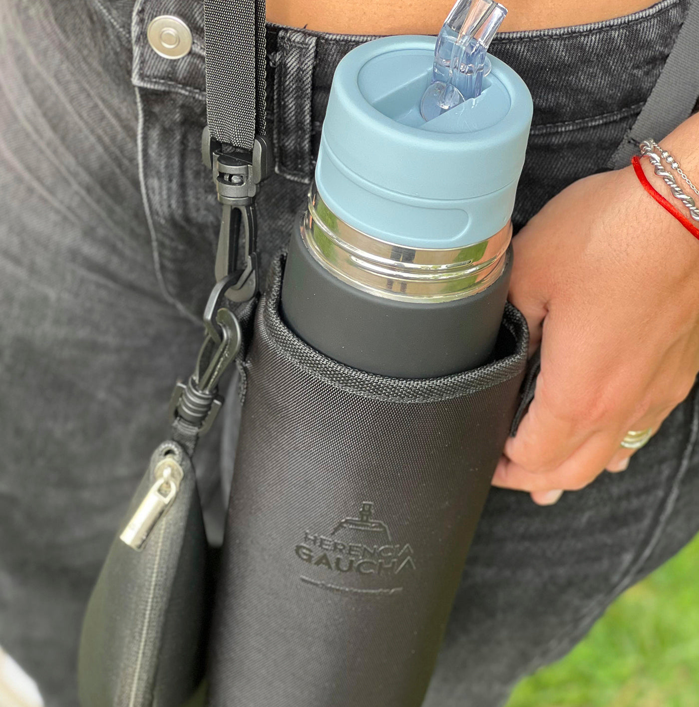 Bolso porta mate listo / porta botellas !